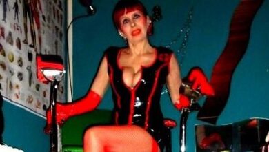 domina-bizarr-frankfort-am-main-–-lady-scarlett